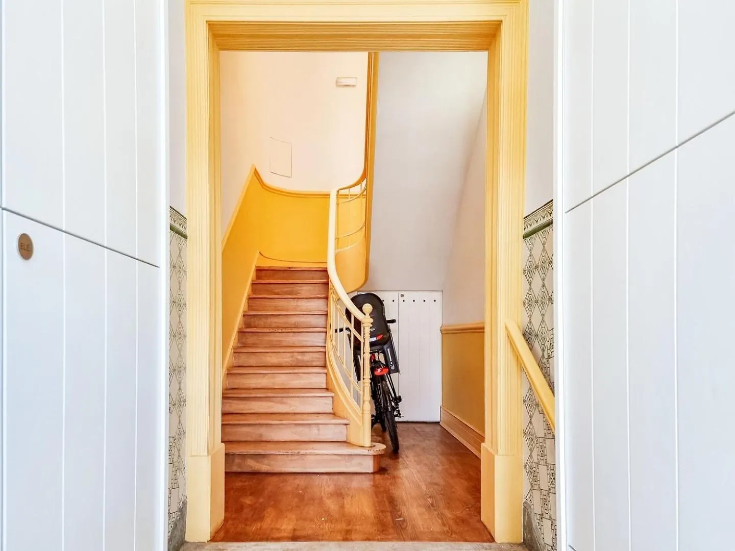Apartment W. Lots Of Green In A Beautiful Terrace Lizbona 0*,  Portugalia